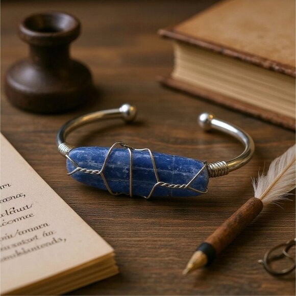 Blue Kyanite ✦ Wire Wrap Cuff ✦ 925 Silver Over Copper Raw Crystal Centerpiece - Picture 3 of 9